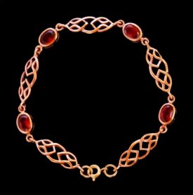 Bronzearmkette Celtic Red Crystal
