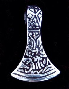 Silberanhänger Keltisches Axtblatt