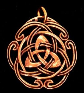 Bronzeanhänger Keltisches Netz