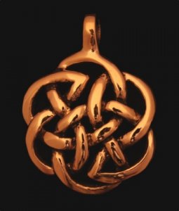 Bronzeanhänger Keltische Blume